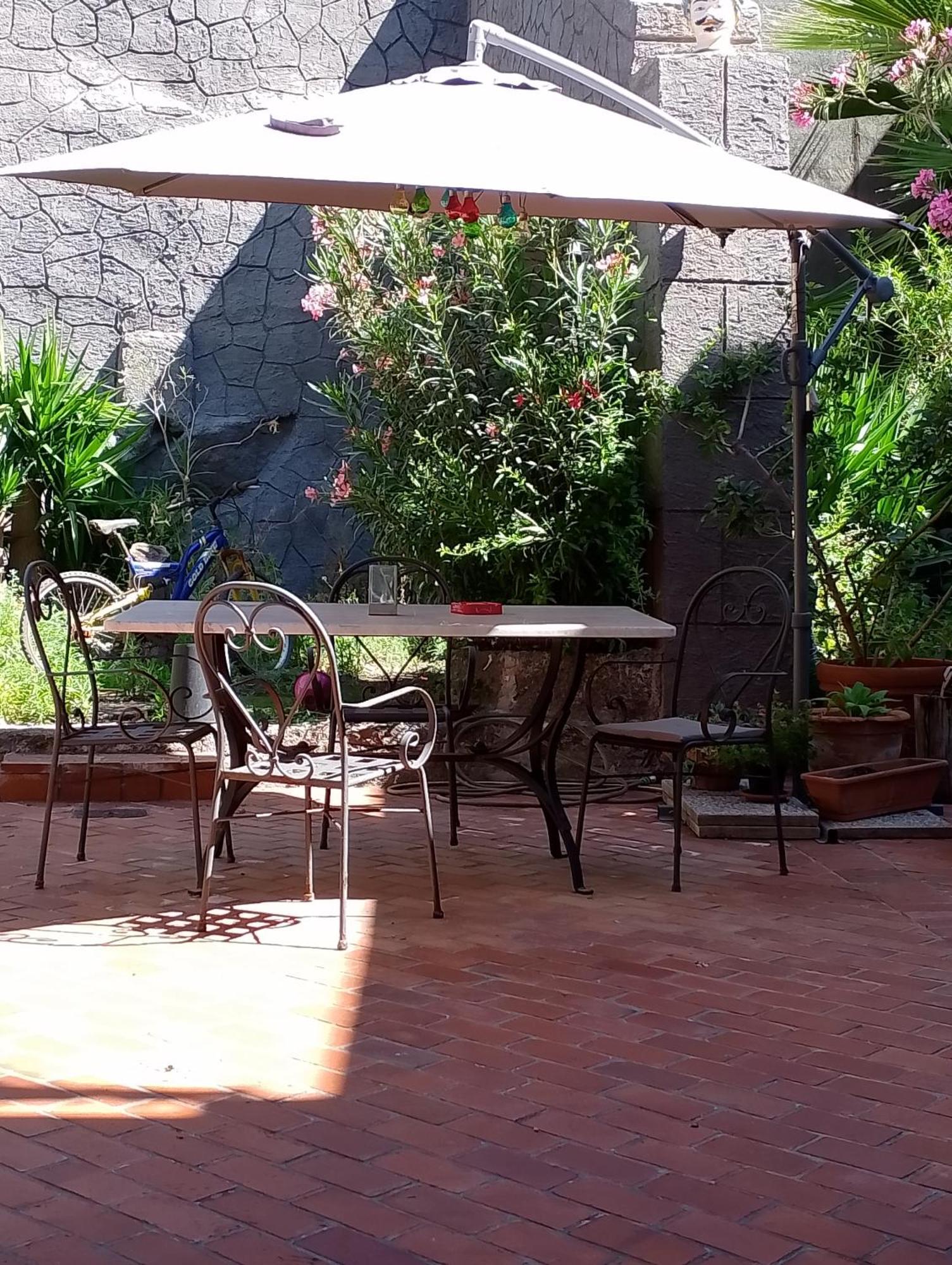 Villa Casa Romeo Adrano Exterior foto
